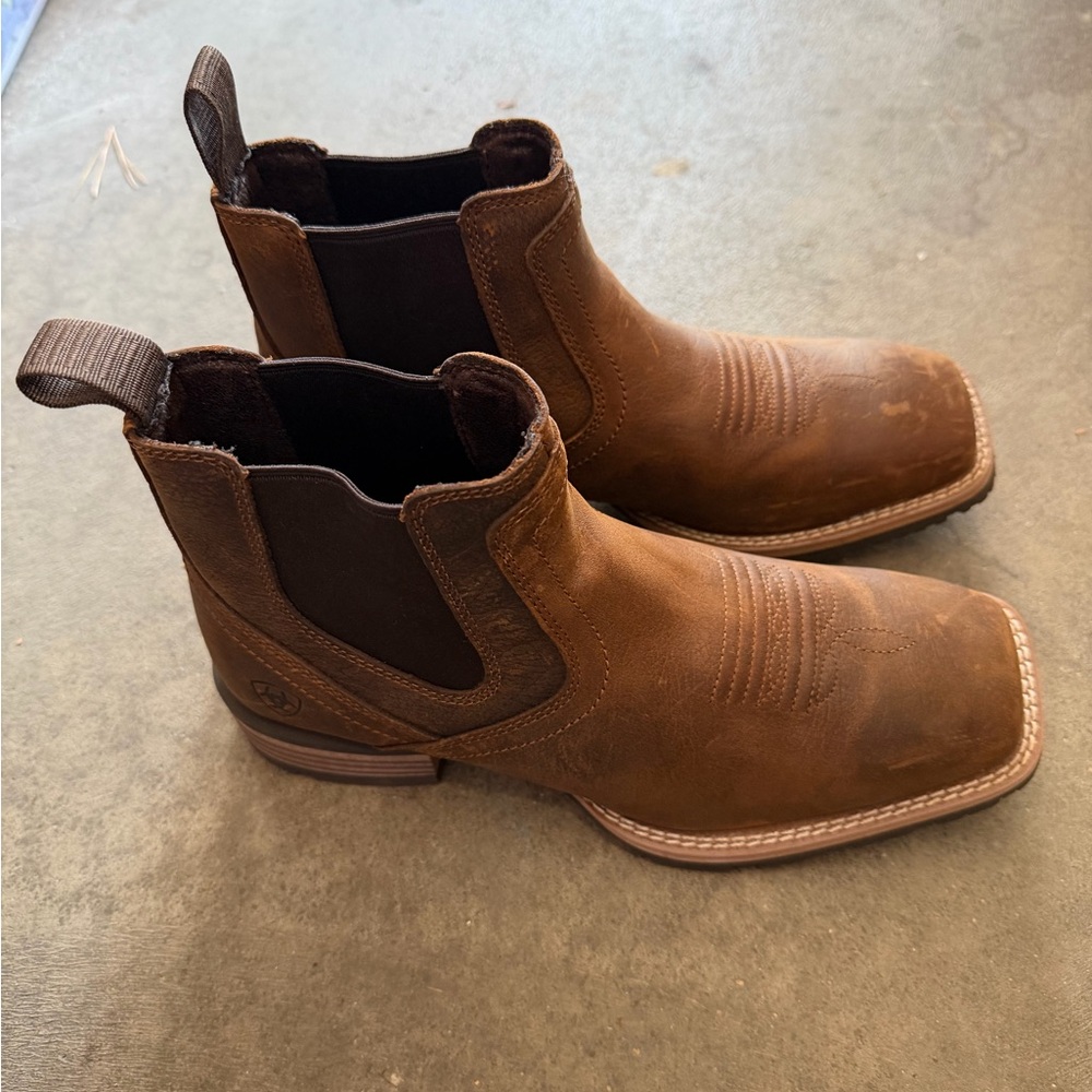 Ariat Hybrid Low Boy Western Boot